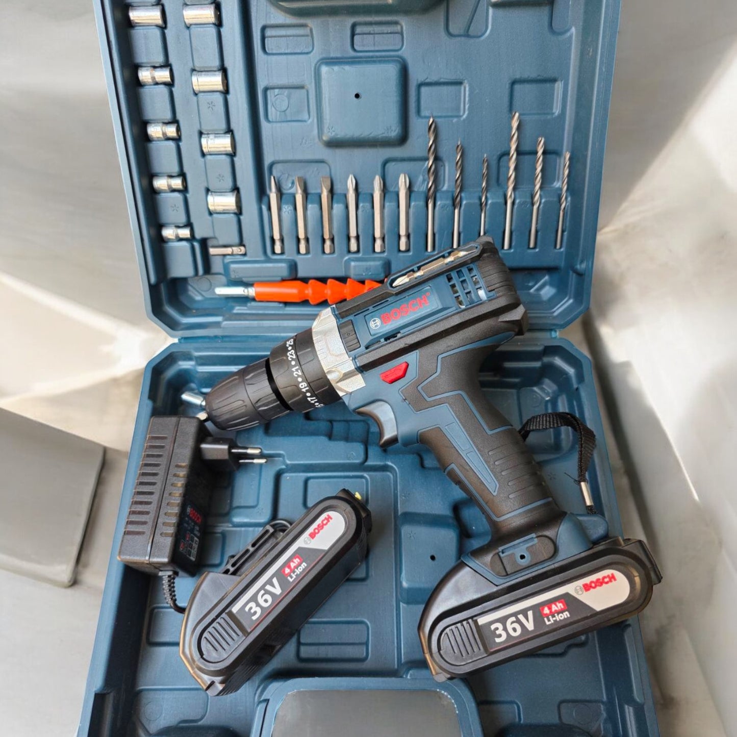 Visseuse Bosch 36v موديل صغير