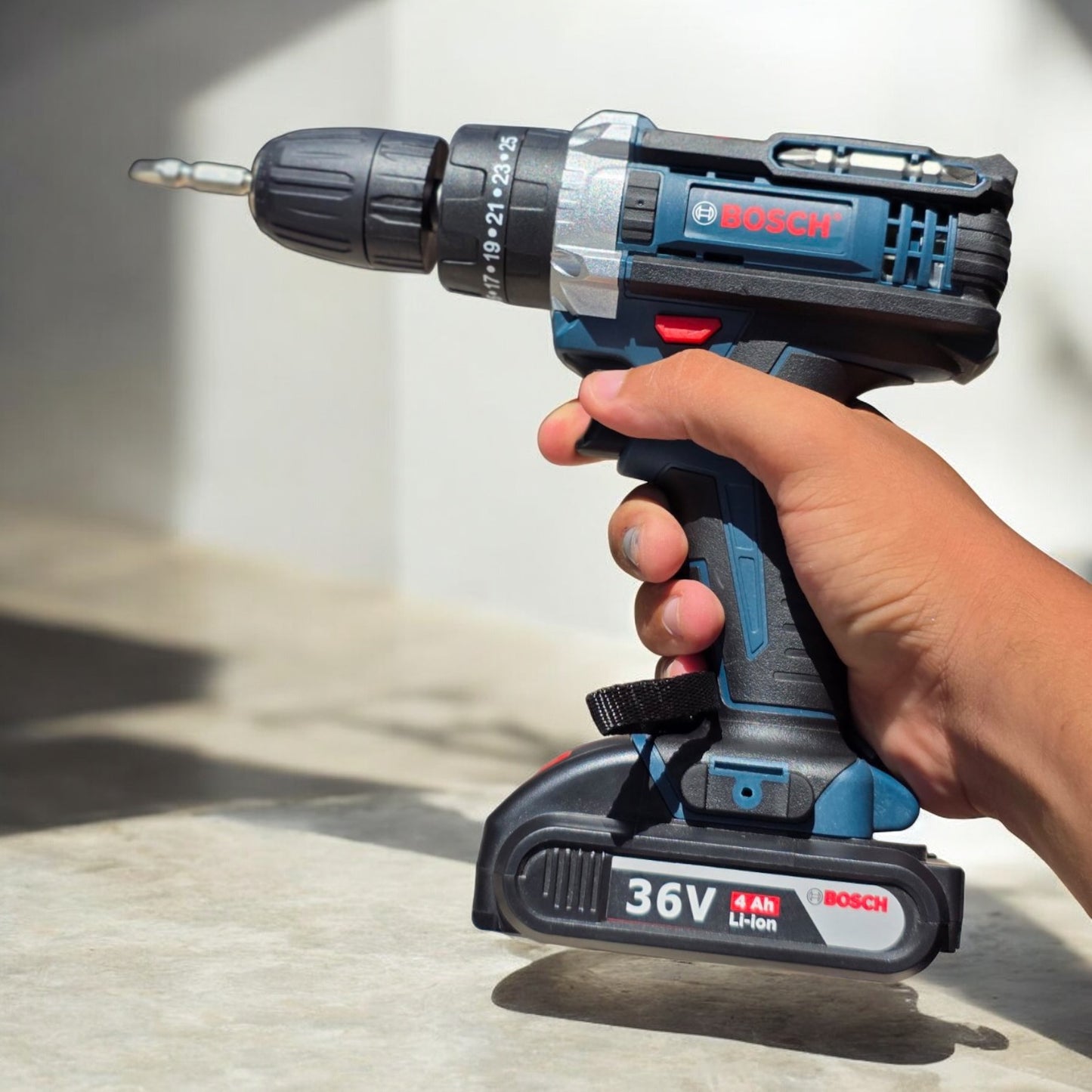 Visseuse Bosch 36v موديل صغير