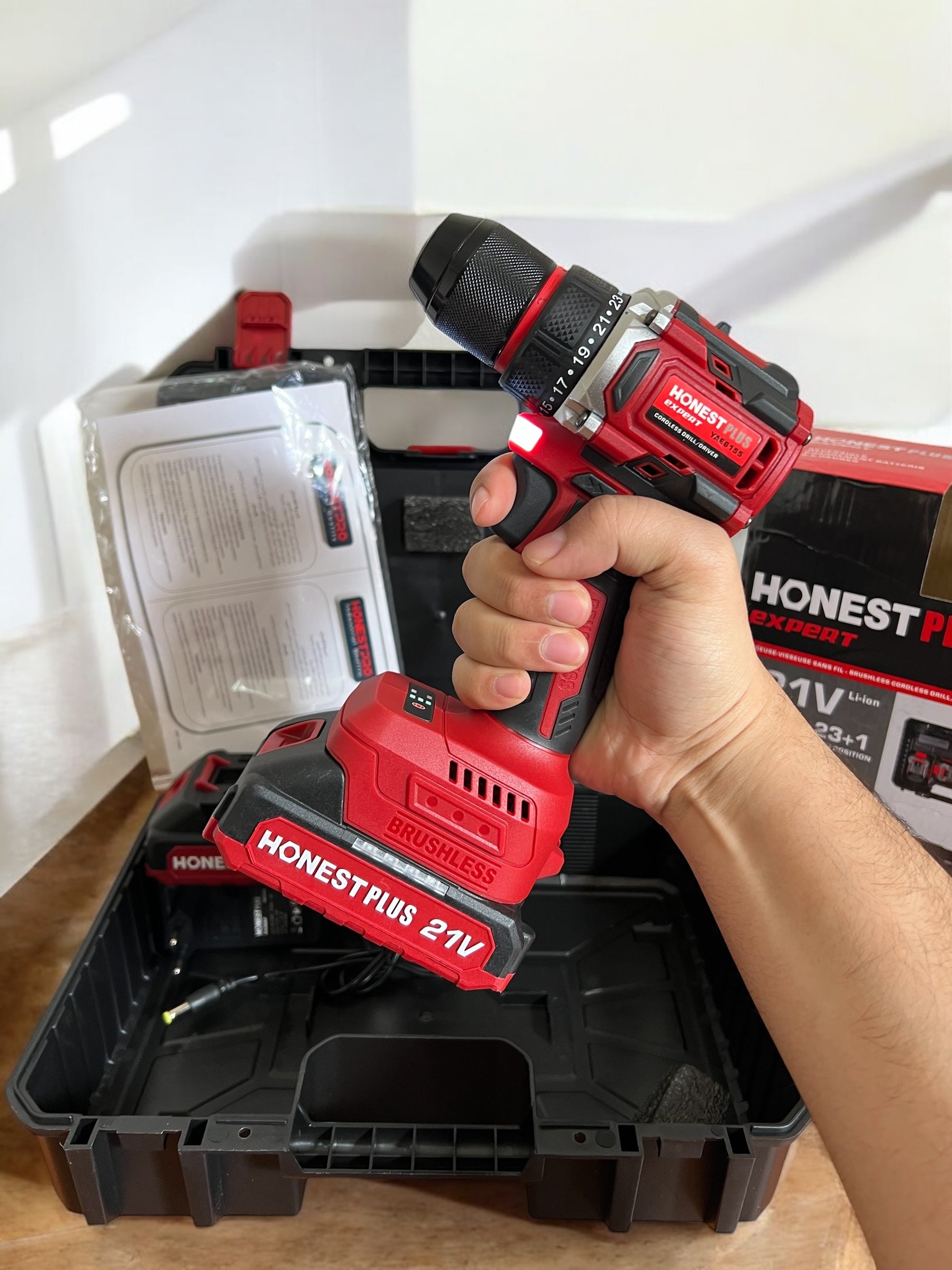Visseuse Honestplus 21V Brushless