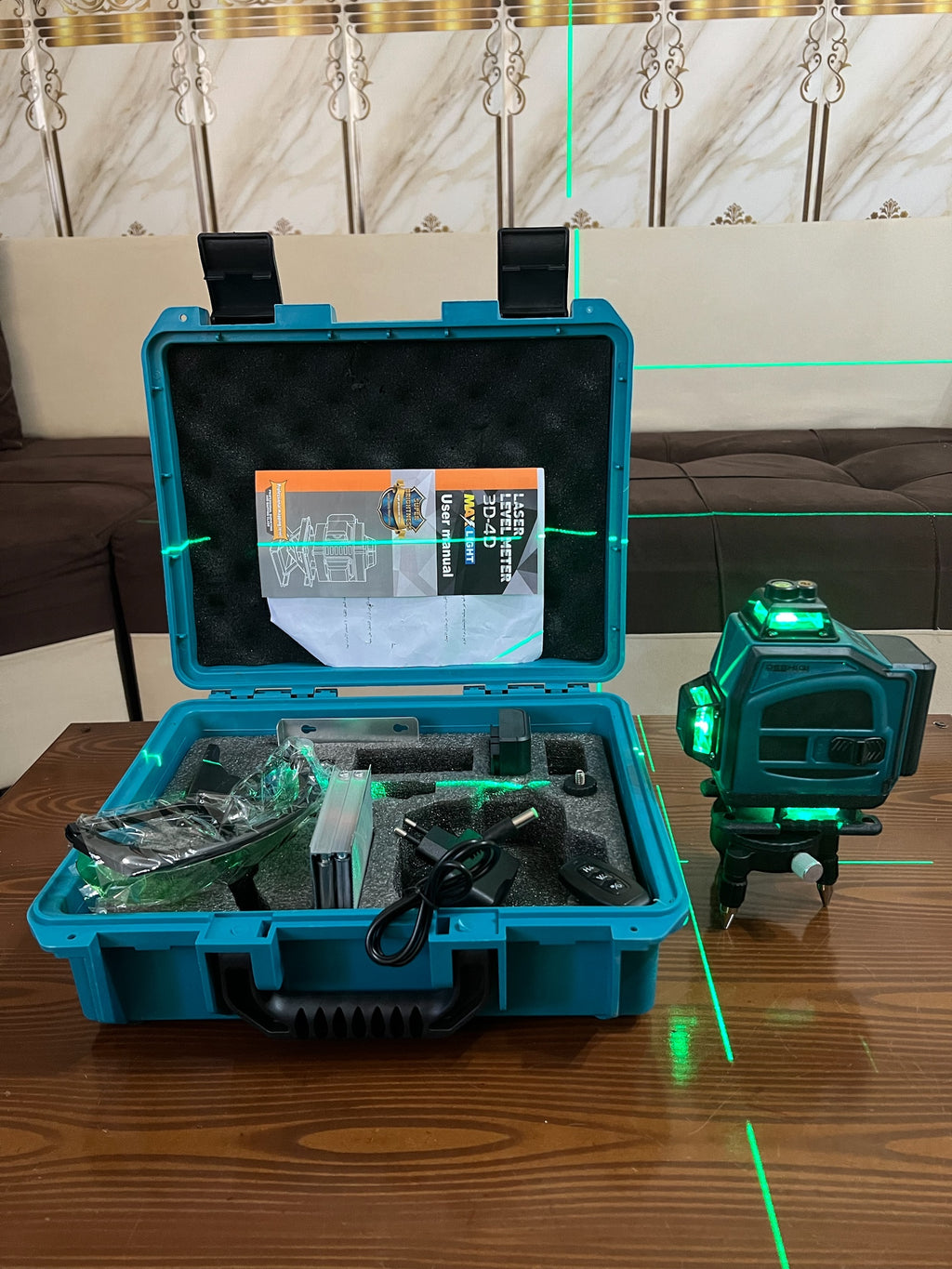 Niveau laser 4D