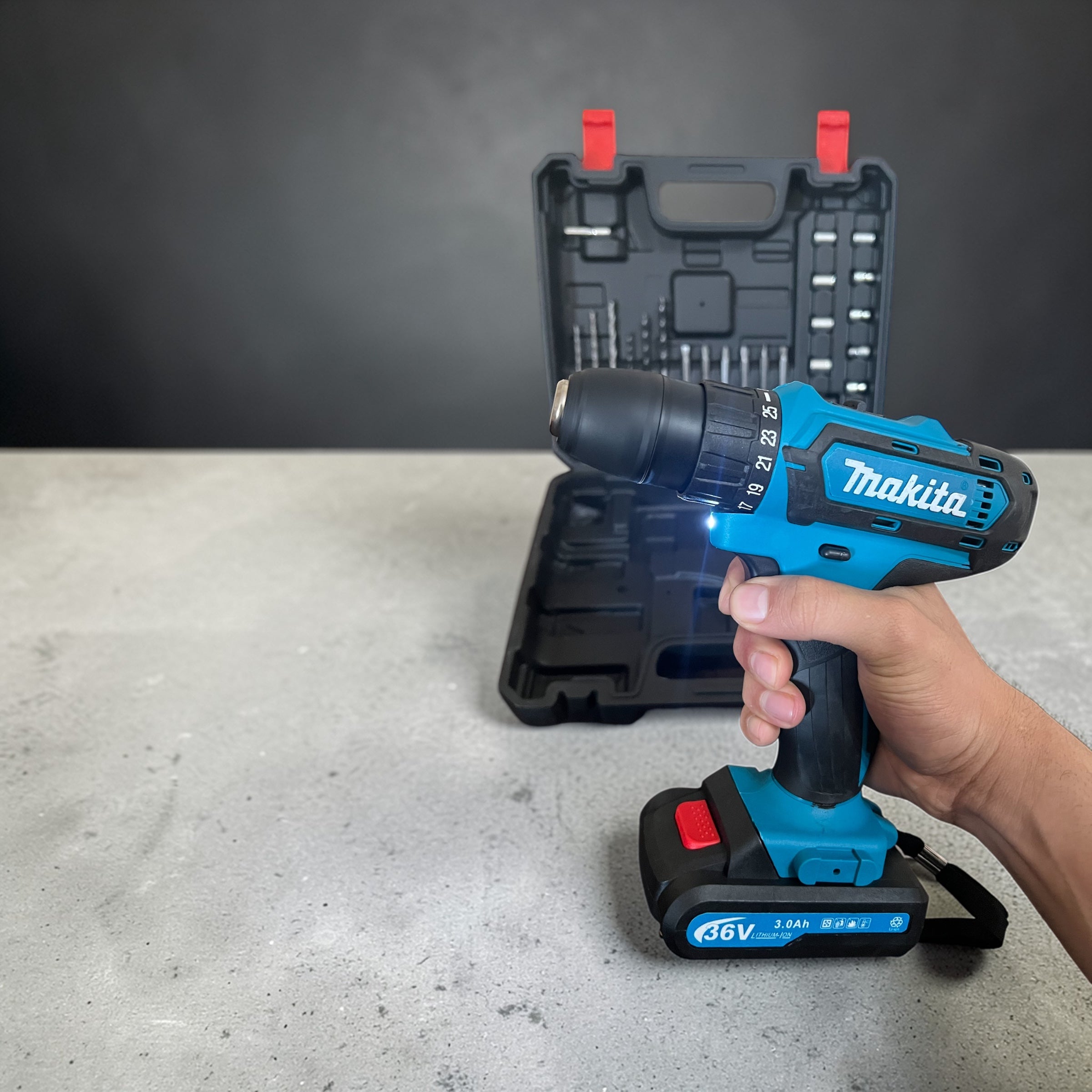 Visseuse Makita 36v nv pm