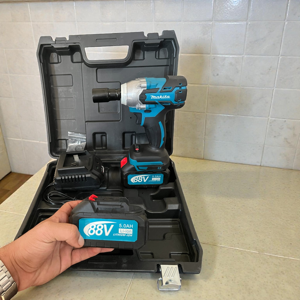 Boulonneuse a choc Makita 88v