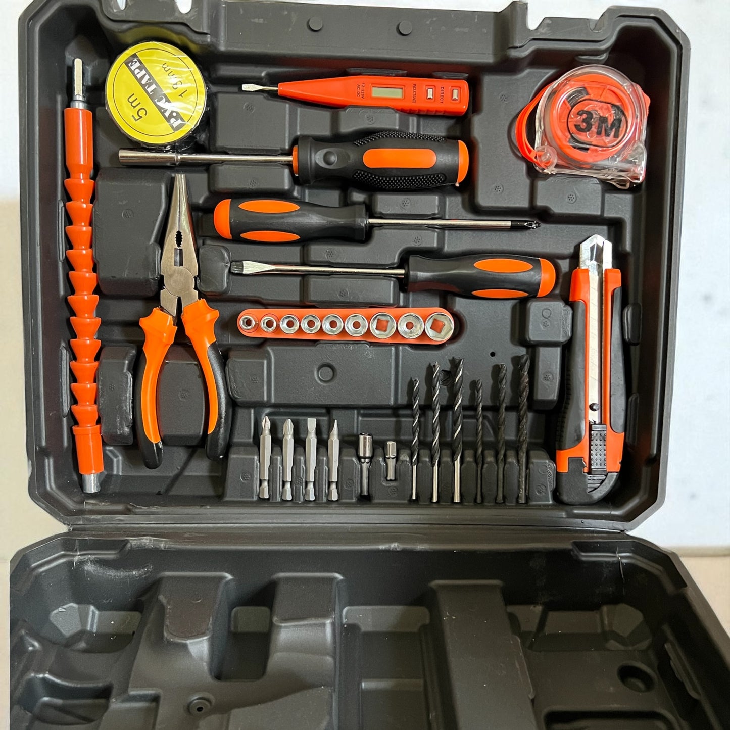 Visseuse MAKITA 28V