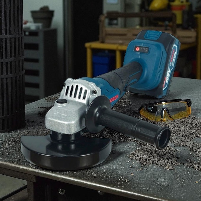 Tronconneuse Bosch 68v